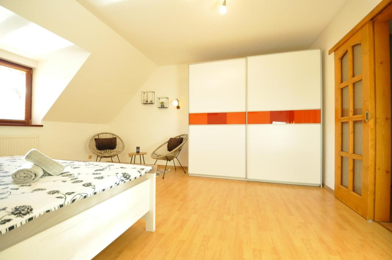 Rodinny Dom "Ako Doma" Veľký Slavkov Extérieur photo
