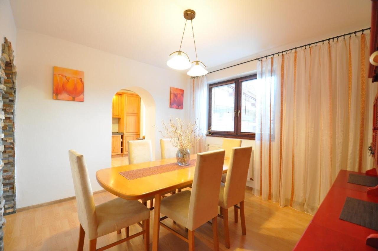 Rodinny Dom "Ako Doma" Veľký Slavkov Extérieur photo