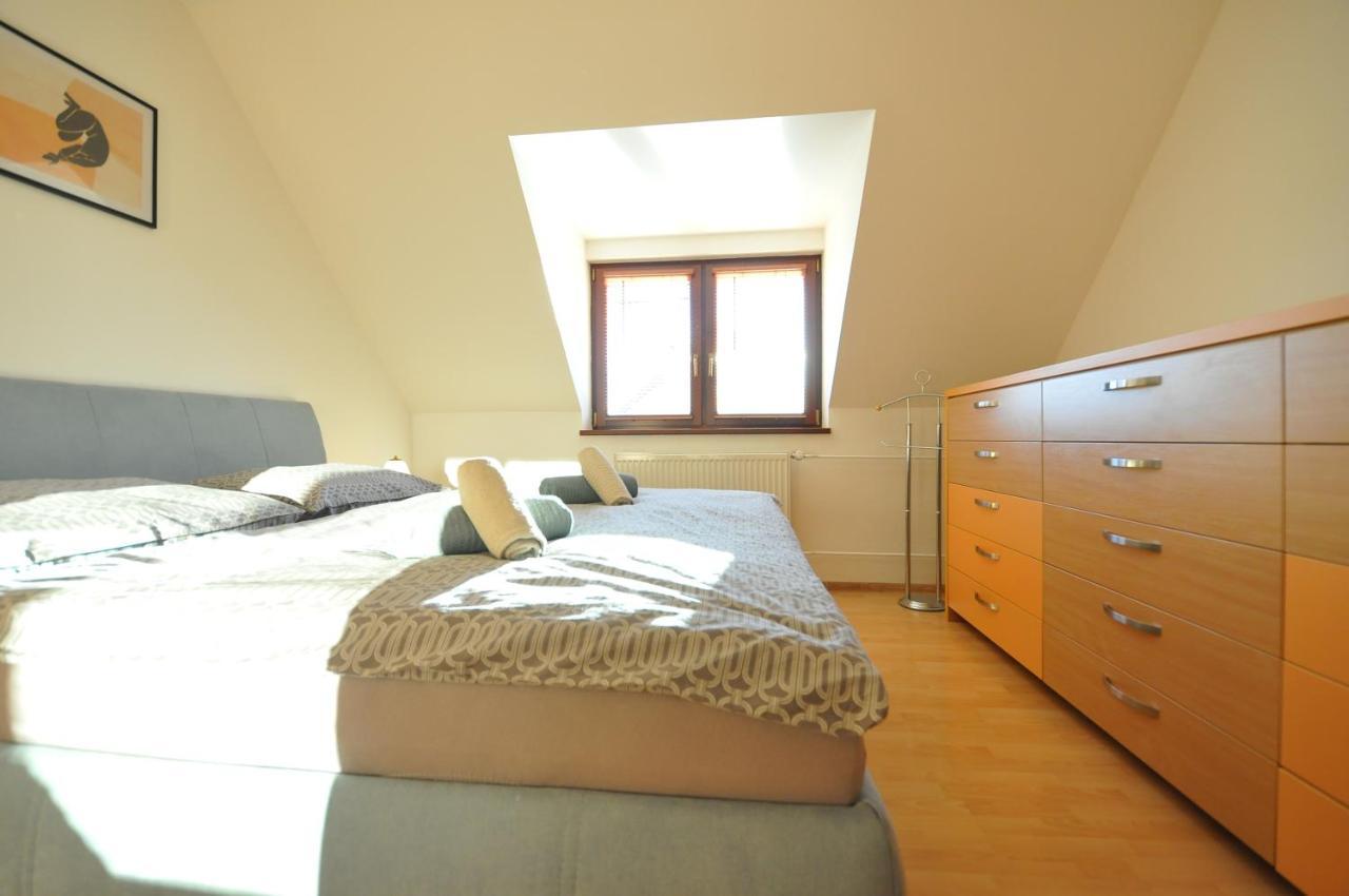 Rodinny Dom "Ako Doma" Veľký Slavkov Extérieur photo