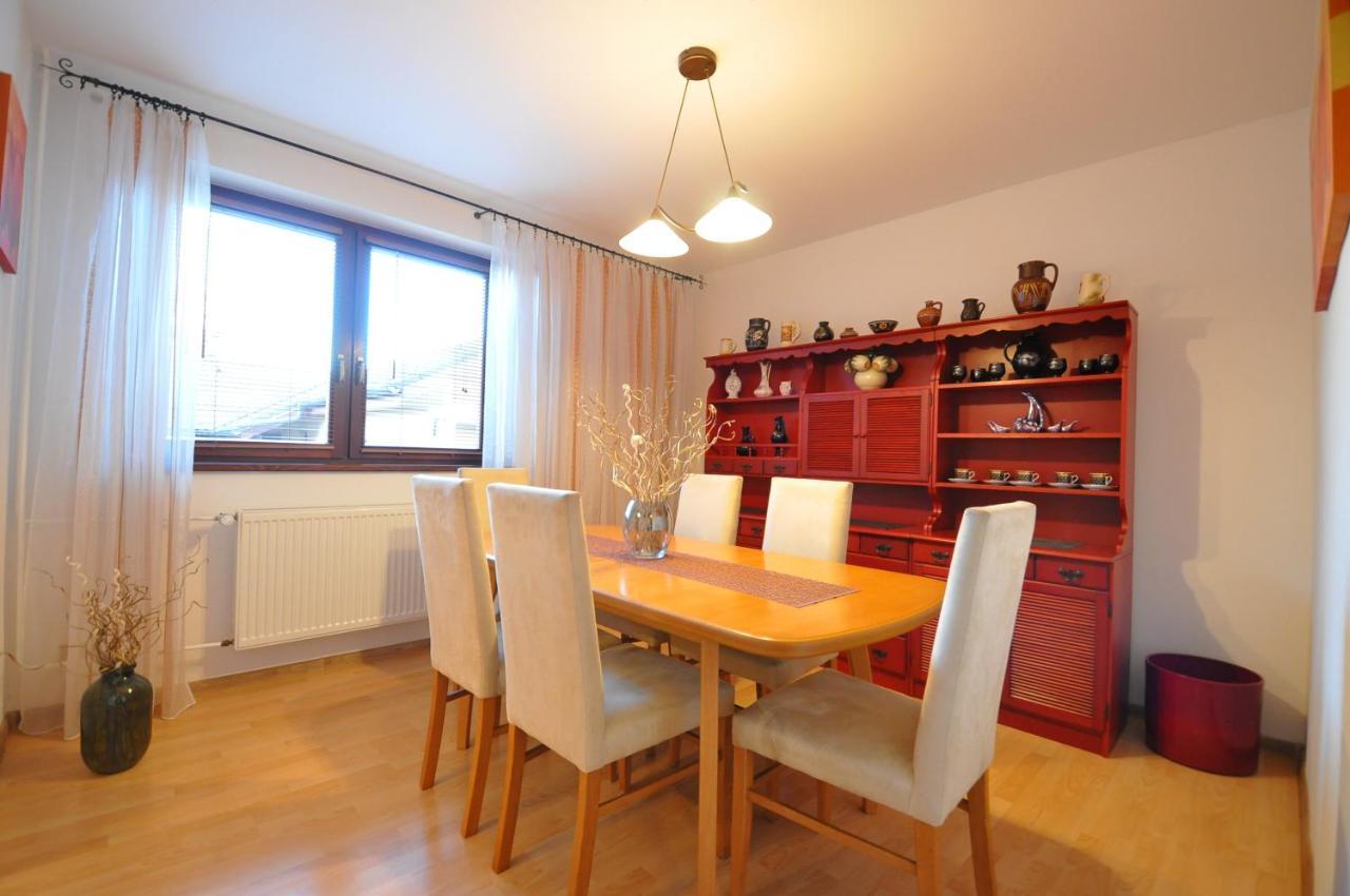Rodinny Dom "Ako Doma" Veľký Slavkov Extérieur photo