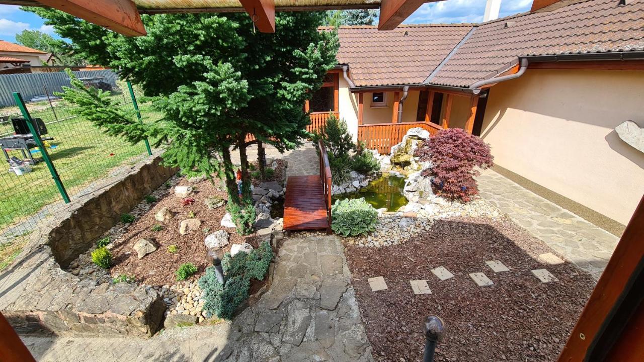 Rodinny Dom "Ako Doma" Veľký Slavkov Extérieur photo